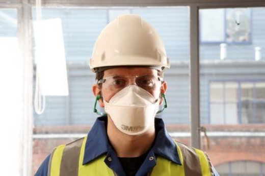 Picture of 3M™ P2 Aura™ Flat Fold Particulate Respirator 9320A+ > XA010017847